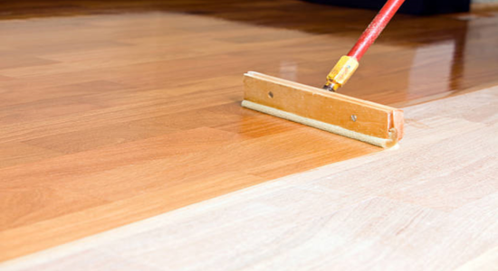 Comprehensive Guide to Wood Finishes: Oils, Varnishes, Stains, and Paints