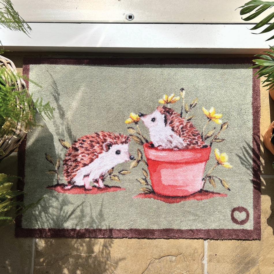 Eco-friendly washable hedgehog-themed doormat

