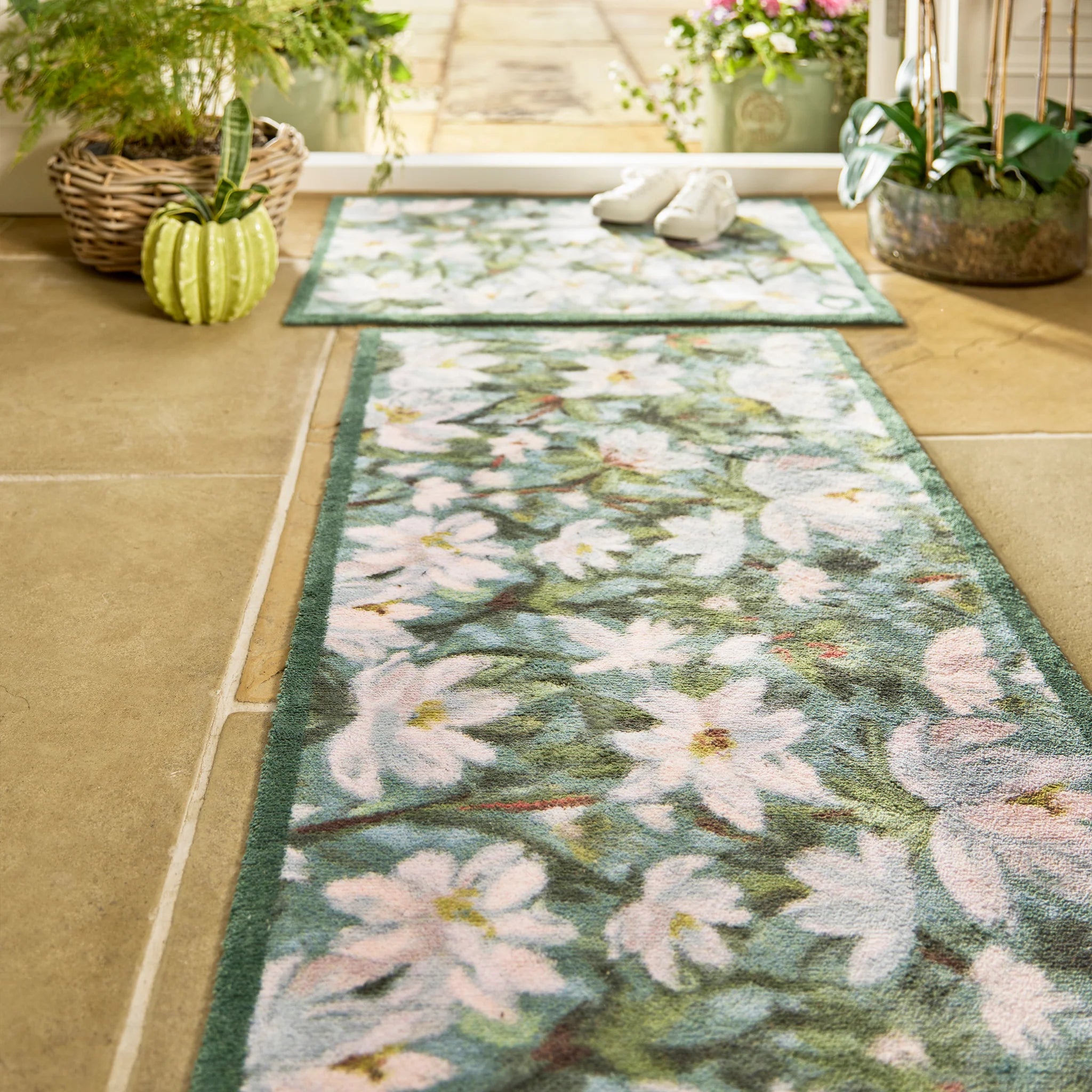 Eco-friendly doormat with lily pads and ducks with runner


