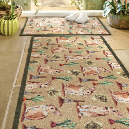 Rustic Hug Rug perfect for farmhouse interiors

