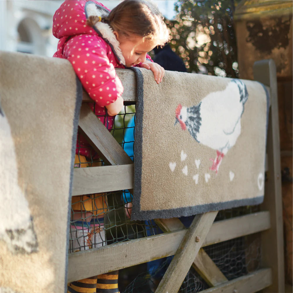 hug rug country doormat in rustic kitchen

