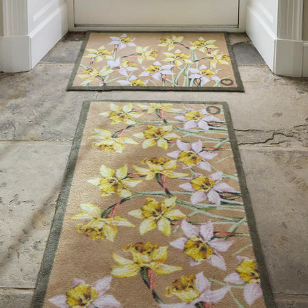 Eco-friendly recycled Hug Rug drying naturally


