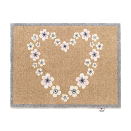 Nature 15 Hug Rug rolled for washing or storage

