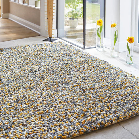 Multi-colour shaggy rug with ochre and brown blend