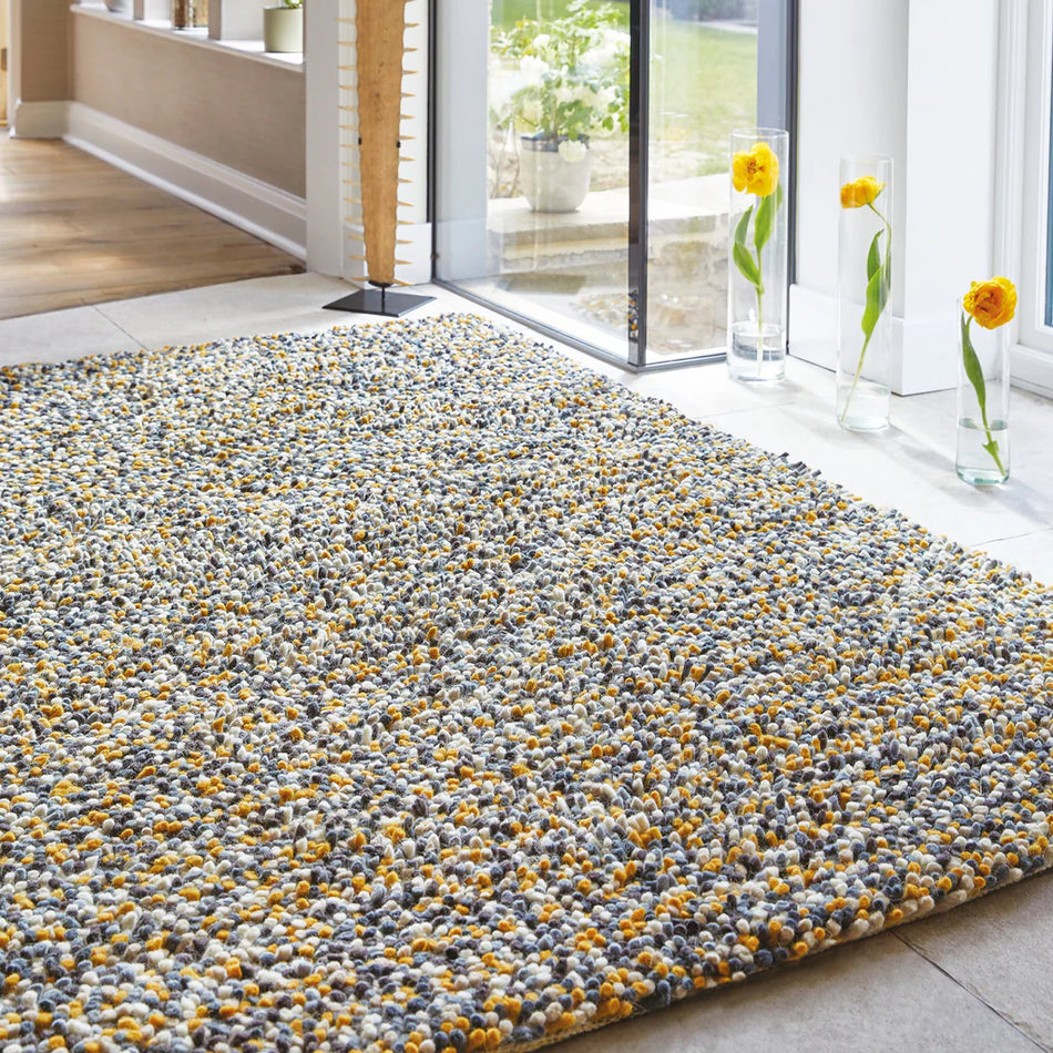 Multi-colour shaggy rug with ochre and brown blend