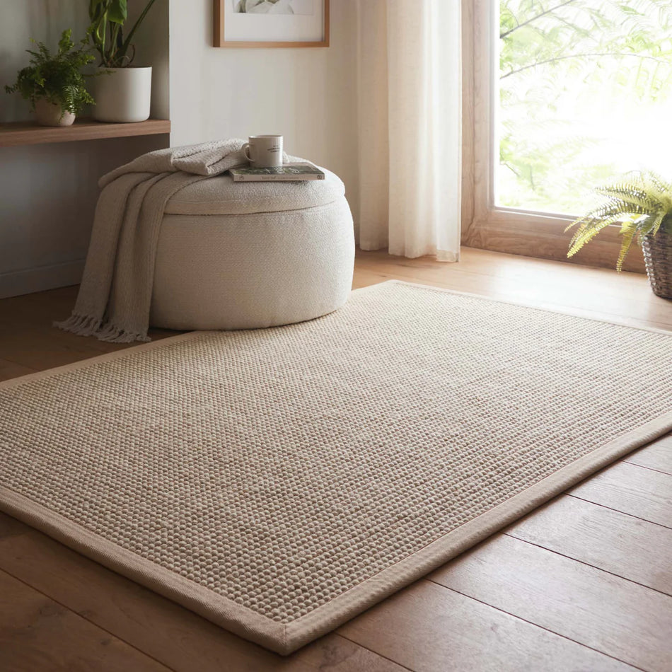 Origins Sisal Bouclé Beige Rug in Livingroom décor