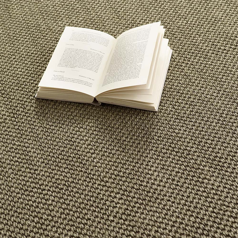 Durable sisal rug with latex backing – no underlay needed
