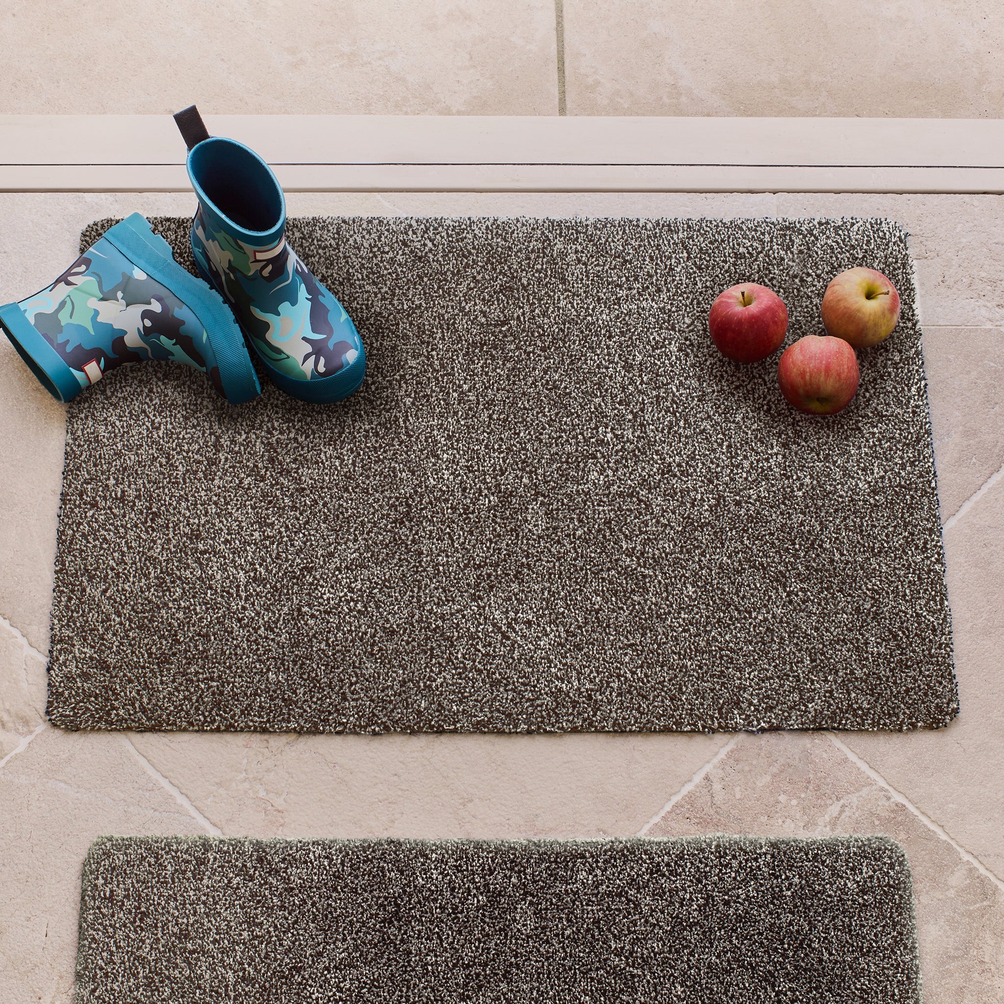 UK-made Hug Rug in contemporary slate grey

