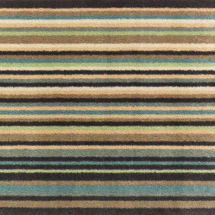 Close-up of Hug Rug Stripe 84’s soft, recycled surface

