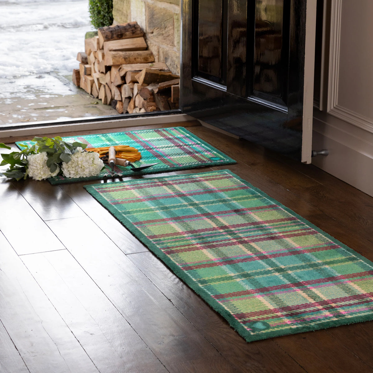 UK-made Hug Rug with traditional tartan style

