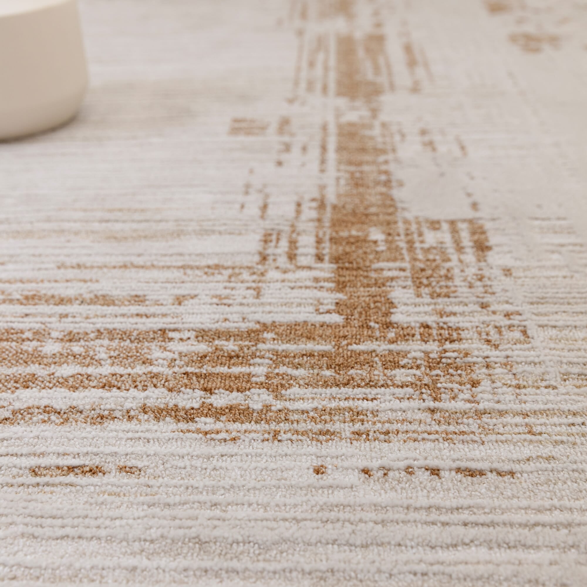 Close-up of 7mm pile height on AN05 rug

