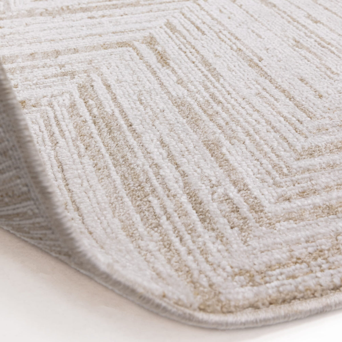 Woven Turkish rug from Asiatic Anders range


