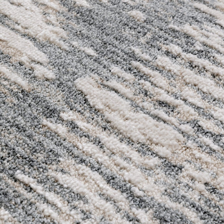 Scandinavian-inspired rug in light tones

