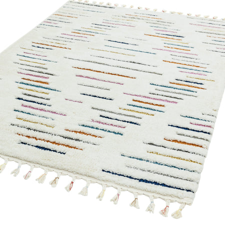 Shaggy Moroccan rug with pastel tones

