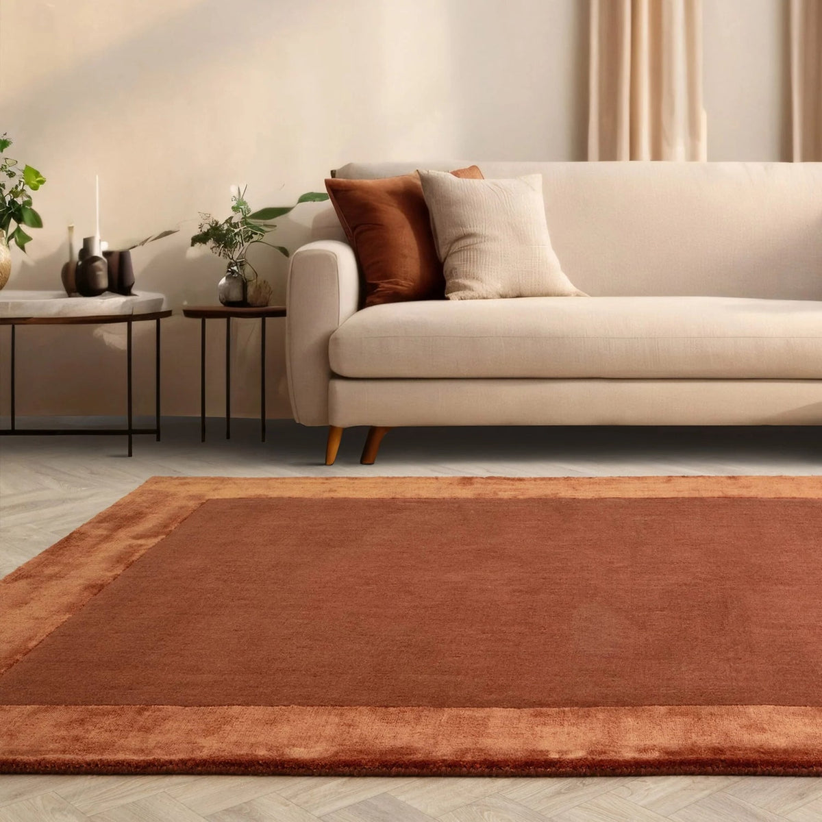 Stylish living room rug in rust

