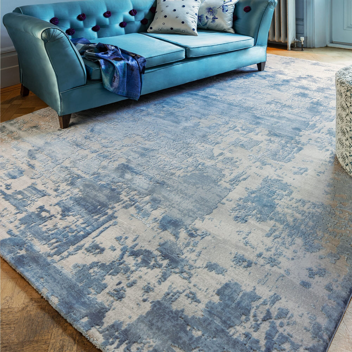 Astral Blue Rug AS04 styled in coastal living room

