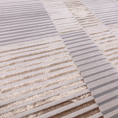 Asiatic Aurora Ripple Rug close-up texture

