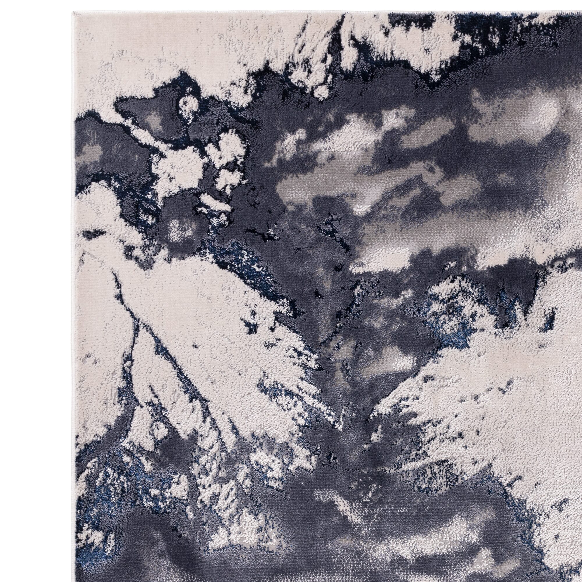 Asiatic Aurora Storm Rug close-up texture

