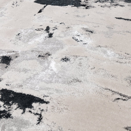 Asiatic Aurora Glacier Rug close-up texture

