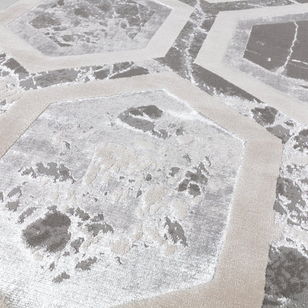 Asiatic Aurora Crystal Rug close-up texture

