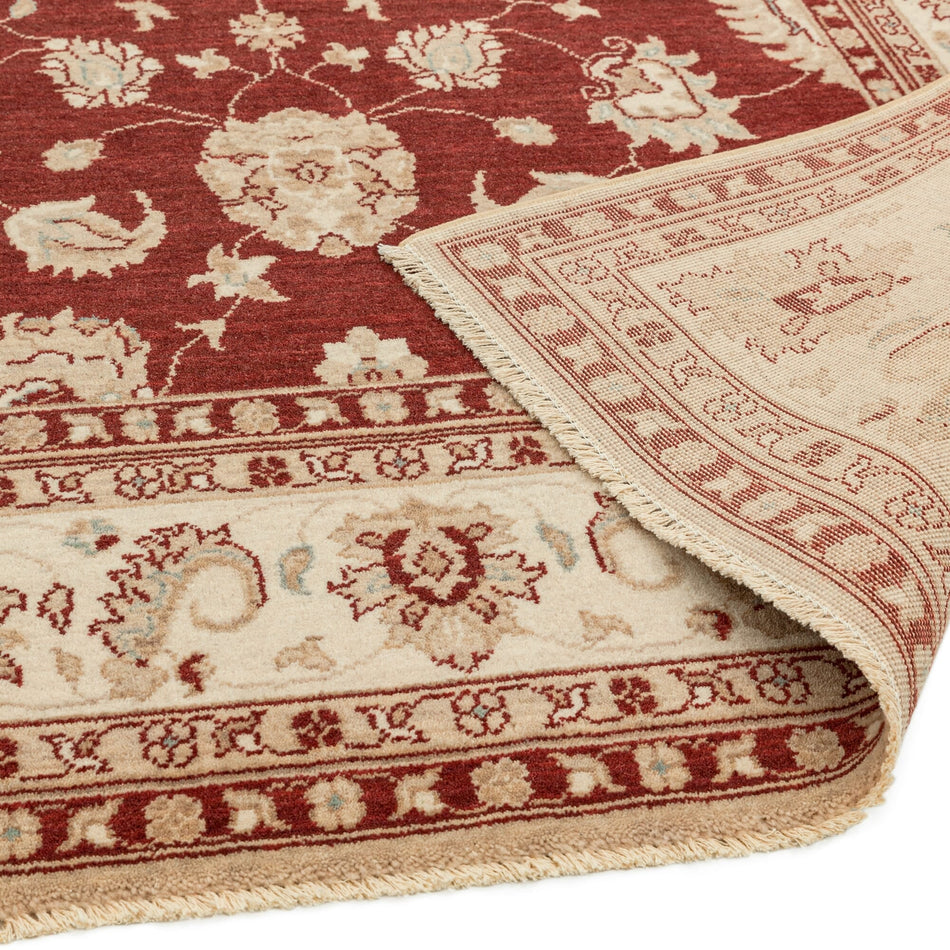 Traditional Persian pattern rug CB08 by Asiatic

