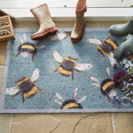 Hug Rug Bee 3 Charity Mat – Eco-Friendly, Washable Doormat
