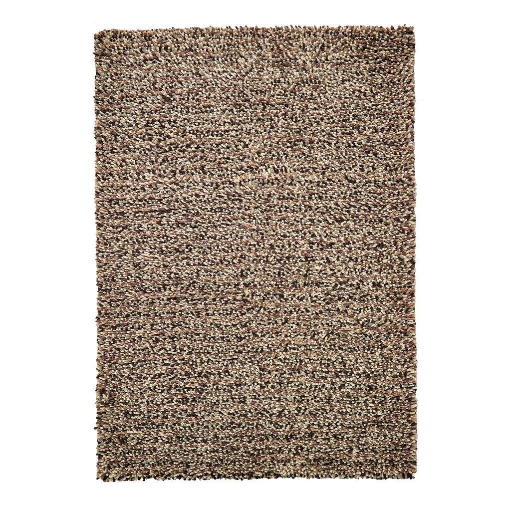 Neutral wool rug with soft beige and ivory tones