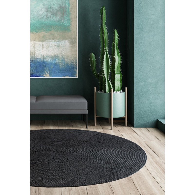 Minimalist grey round rug

