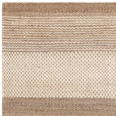 Eco-friendly neutral tone jute rug


