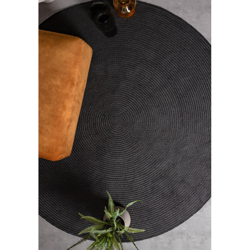 Hand braided charcoal polyester rug

