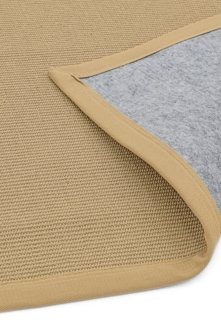Flat 4mm sisal rug showing non slip backing