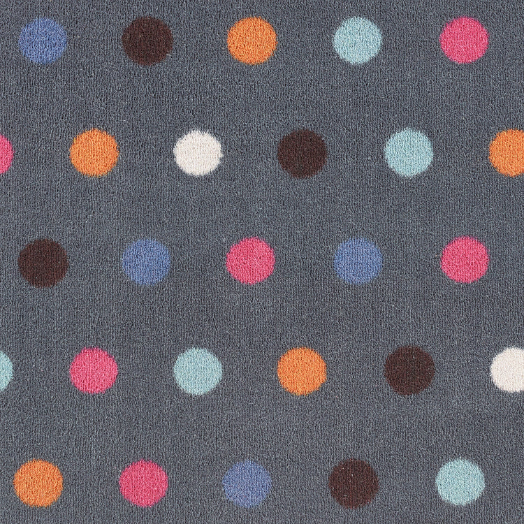 Close-up of soft cotton-rich surface on Modern Spot 12

