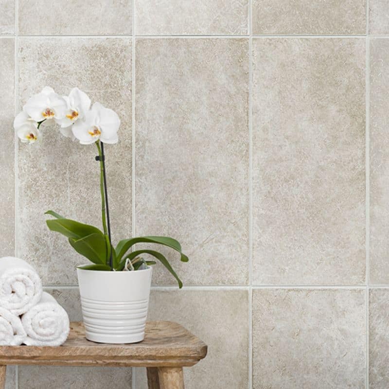 tile-look honey marble cladding close-up